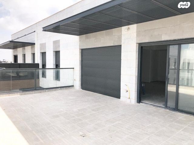 גג/ פנטהאוז, העצמאות, מרכז, הרצליה