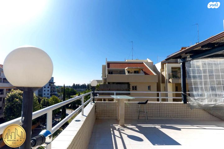 דופלקס, שועלי שמשון, ראשונים, כפר סבא