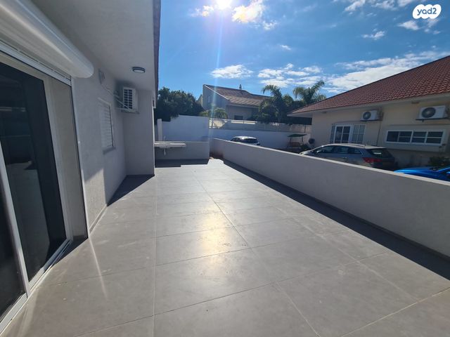 בית פרטי/ קוטג', פרדס חנה כרכור