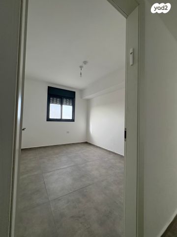 דירה, הגפן 5, כרמי הנדיב, אחוזת רוטנר, קרית מלאכי