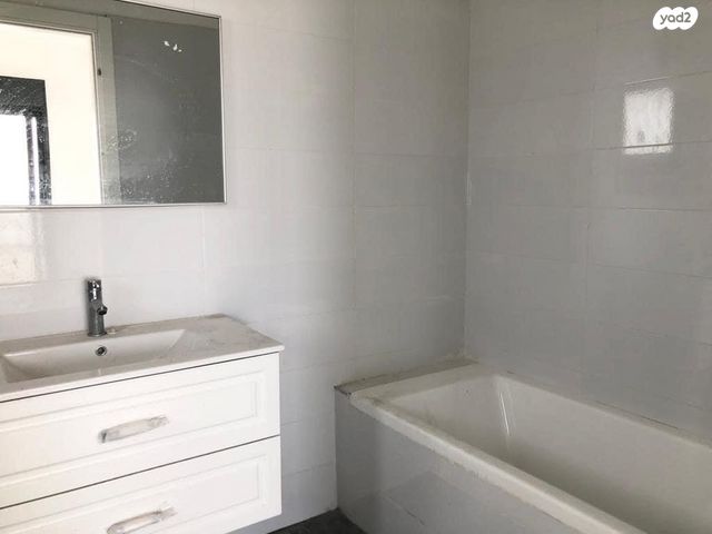 גג/ פנטהאוז, העצמאות, מרכז, הרצליה