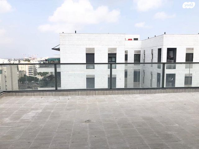 גג/ פנטהאוז, העצמאות, מרכז, הרצליה