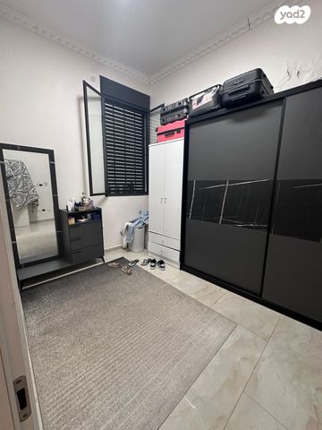 דו משפחתי, דב ממזריץ', צהלון, שיכוני חסכון, תל אביב יפו