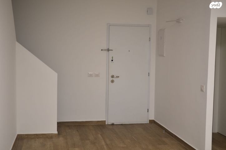 דופלקס, פתח תקווה