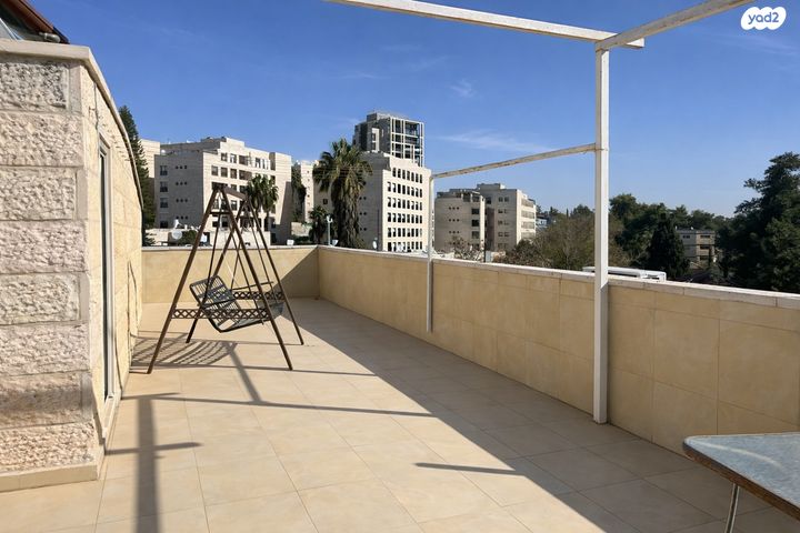 דירה, יצחק קצנלסון, גבעת הורדים, רסקו, ירושלים