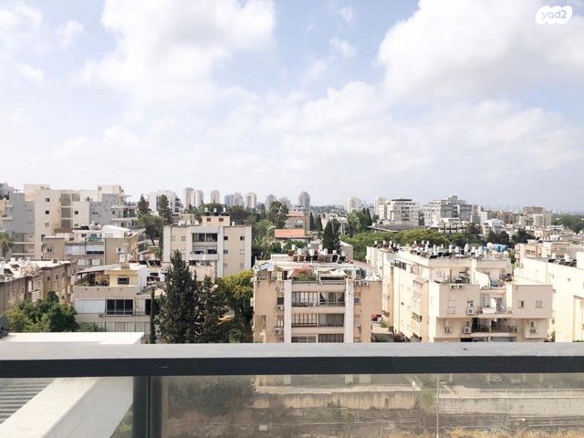 גג/ פנטהאוז, העצמאות, מרכז, הרצליה