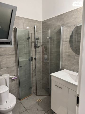 דירה, קרל פופר 15, קרית המדע, נתניה