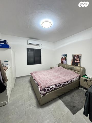 דירה, א.ד. גורדון, קרית ים