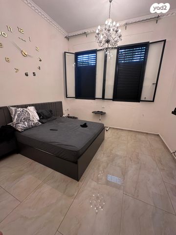 דו משפחתי, דב ממזריץ', צהלון, שיכוני חסכון, תל אביב יפו