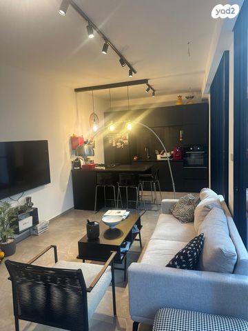 דירת גן, נס ציונה, לב תל אביב, לב העיר צפון, תל אביב יפו