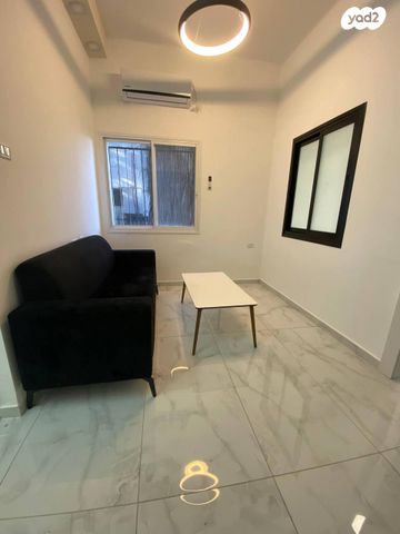 דירה, השומר 33, העיר התחתית, ואדי סאליב, חיפה