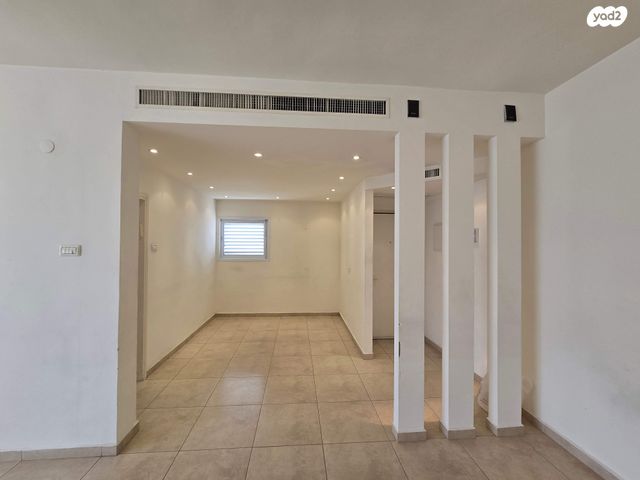 דירה, הנביאים, הרצליה הירוקה, נווה עובד, הרצליה