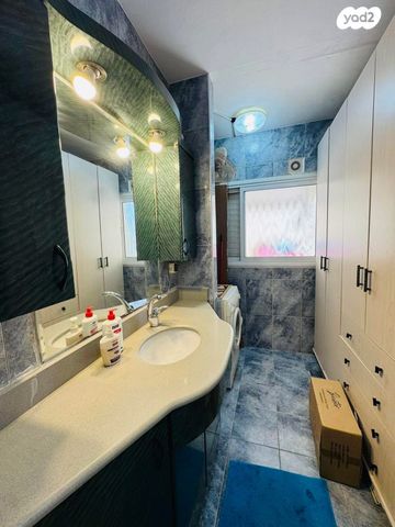 דירה, הרב הרצוג 49, שכונה י"א, באר שבע