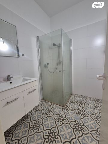 שדרות וייצמן 7