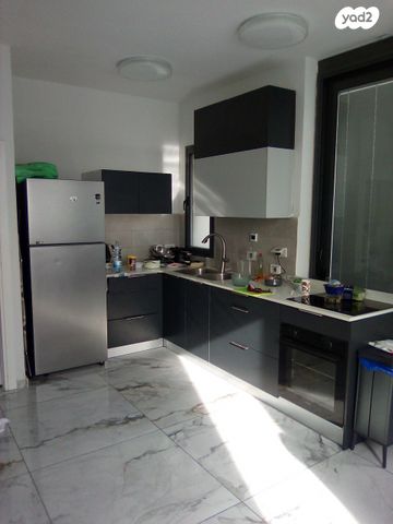 גג/ פנטהאוז