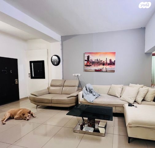 דירה, גורדון 52, הצפון הישן - דרום, תל אביב יפו