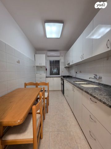 דירה, אפק, קרית ביאליק