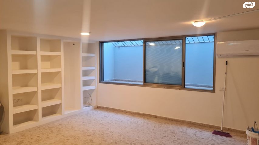 יחידת דיור, נווה עמל, הרצליה