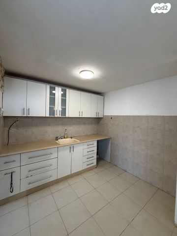 דירה, מחרוזת 46, יפו ד', גבעת התמרים, תל אביב יפו