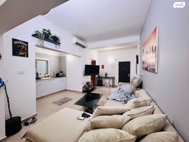 דירה, גורדון 52, הצפון הישן - דרום, תל אביב יפו