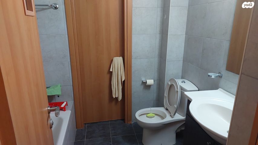 דירה, כפר סבא