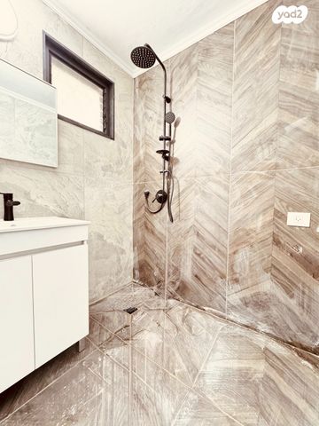 דירה, לוי אשכול 7, לב מוצקין, בנה ביתך, קרית מוצקין