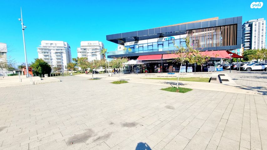 משרדים, הרצליה