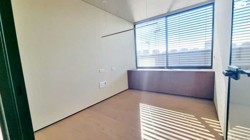 משרדים, הרצליה