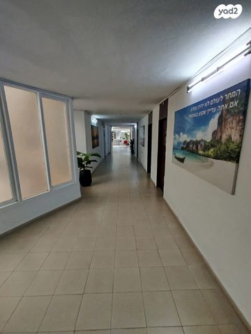 משרדים, הרצל, שכונת בן גוריון, מרכז העיר ג', רמת גן