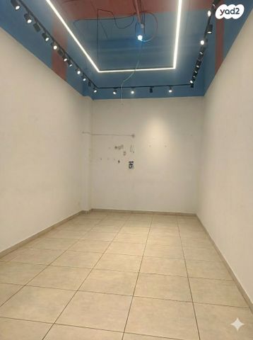 חנויות/ שטח מסחרי, בניין דוד, ביתר עילית