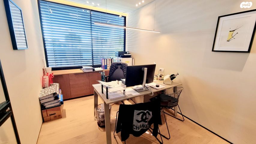 משרדים, הרצליה