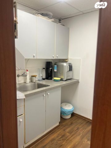 משרדים, מרכז דרום, רעננה