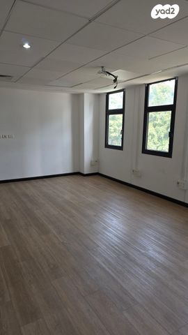 משרדים, יגאל אלון 127, תל אביב יפו