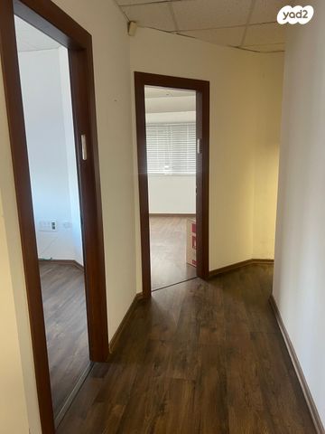 משרדים, מרכז דרום, רעננה