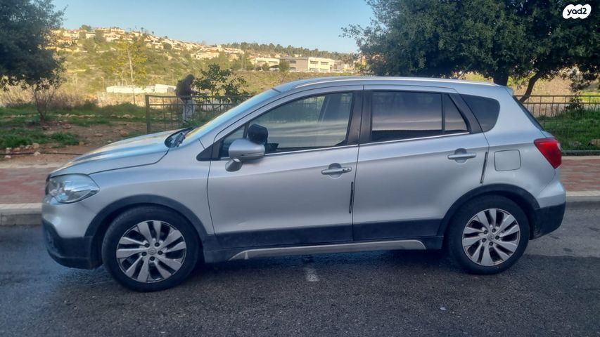 מודעת רכב סוזוקי קרוסאובר