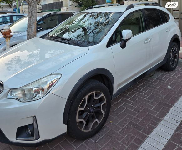 מודעת רכב סובארו XV