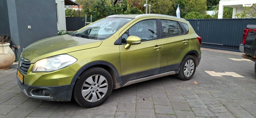 מודעת רכב סוזוקי קרוסאובר