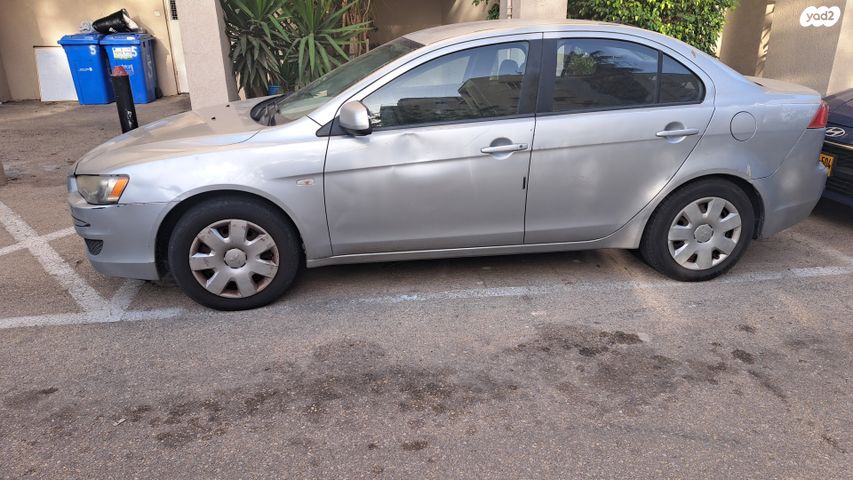 מודעת רכב מיצובישי לנסר