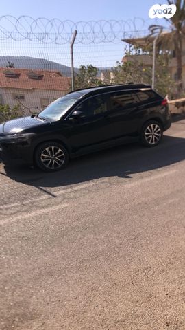 מודעת רכב טויוטה קורולה קרוס