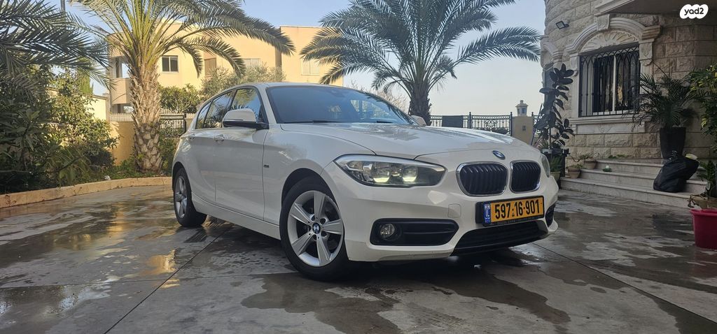 מודעת רכב ב מ וו סדרה 1