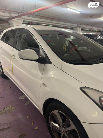מודעת רכב יונדאי i30