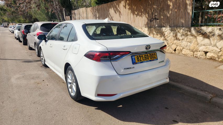 מודעת רכב טויוטה קורולה