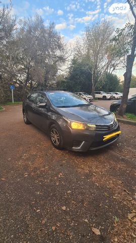 מודעת רכב טויוטה קורולה