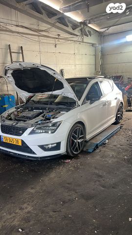 מודעת רכב סיאט לאון