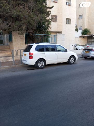 מודעת רכב קיה קרניבל