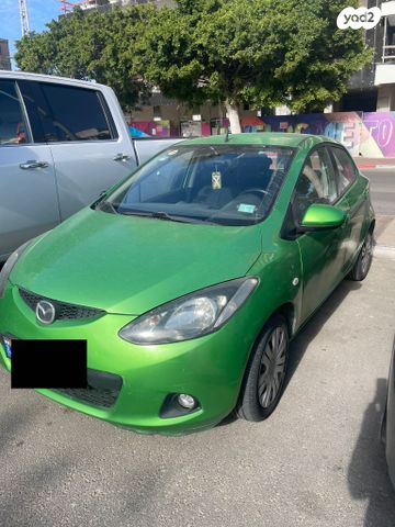 מודעת רכב מאזדה 2