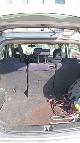 מודעת רכב הונדה FR-V