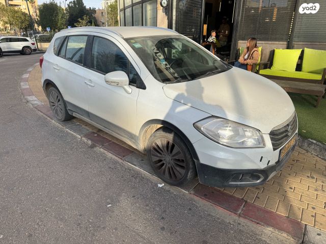 מודעת רכב סוזוקי קרוסאובר