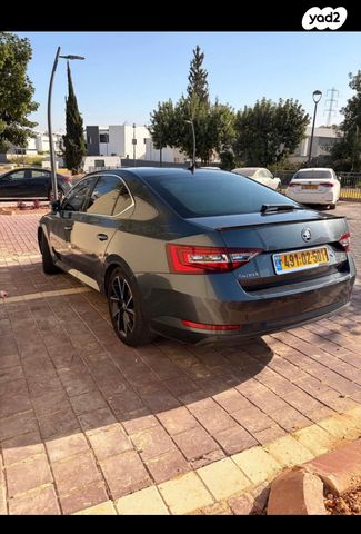 מודעת רכב סקודה סופרב