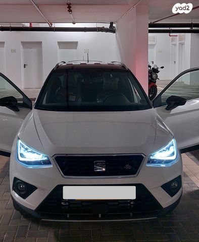 מודעת רכב סיאט ארונה